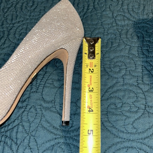 Badgley Mischka Silver Pumps - Picture 11 of 11